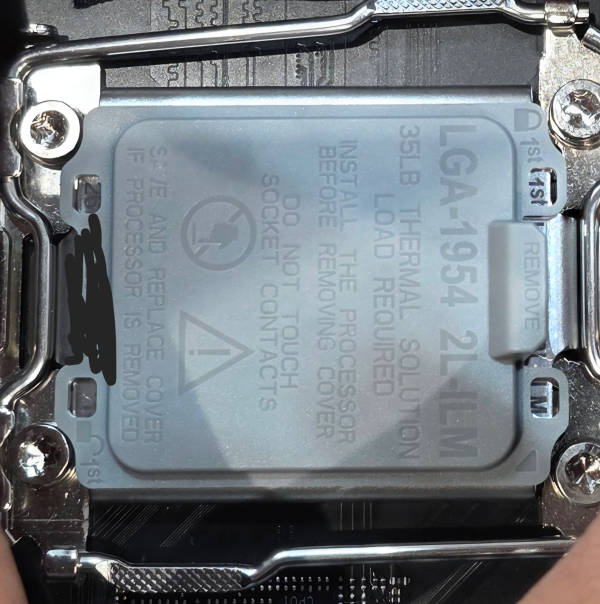 Intel LGA 1954 soketi Intel LGA 1954 soketi
